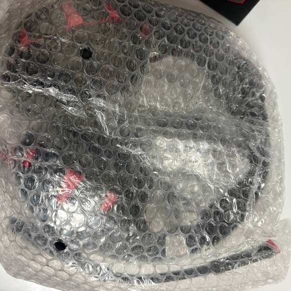 K2 Pro Professional Gaming Headset with Surround Sound and LED Lights - Picture 4 of 6